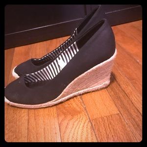 Merona black espadrilles